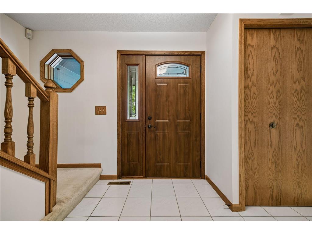 8290 W Lake Court Chanhassen MN 55317 7059576 image23