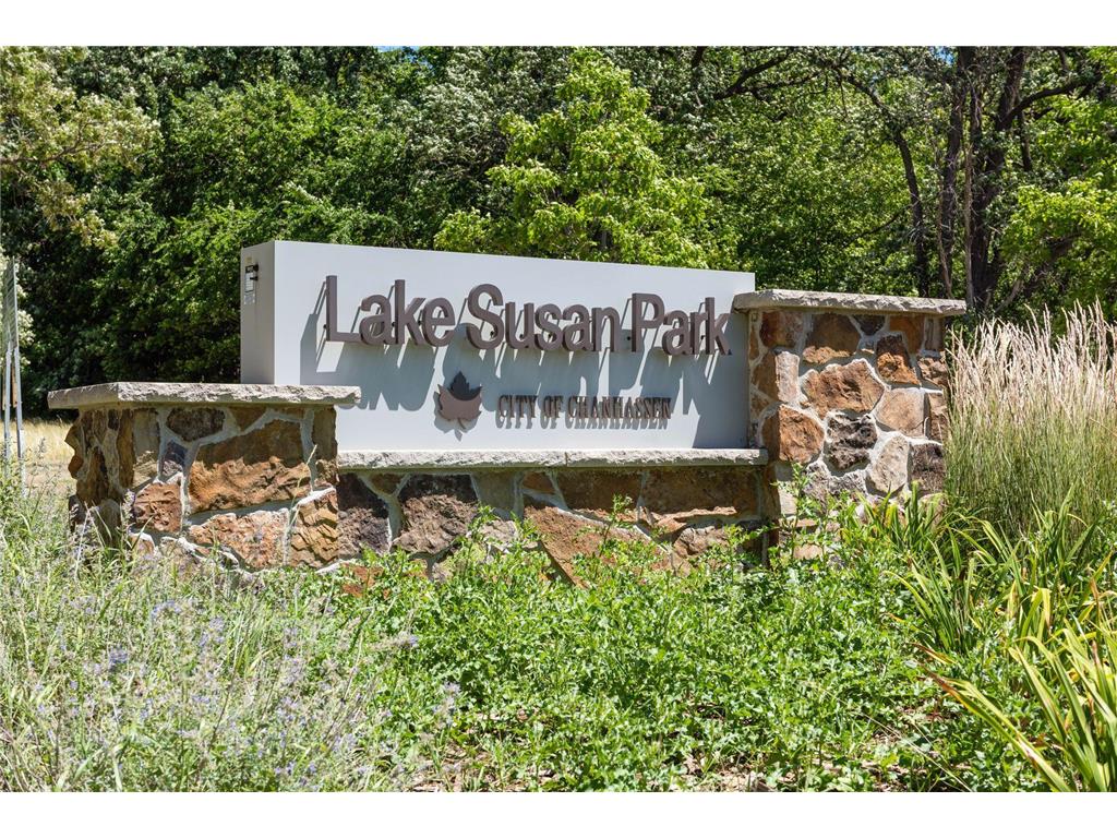 8290 W Lake Court Chanhassen MN 55317 7059576 image33