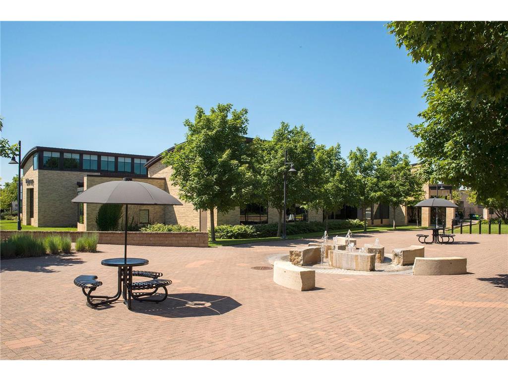 8290 W Lake Court Chanhassen MN 55317 7059576 image40