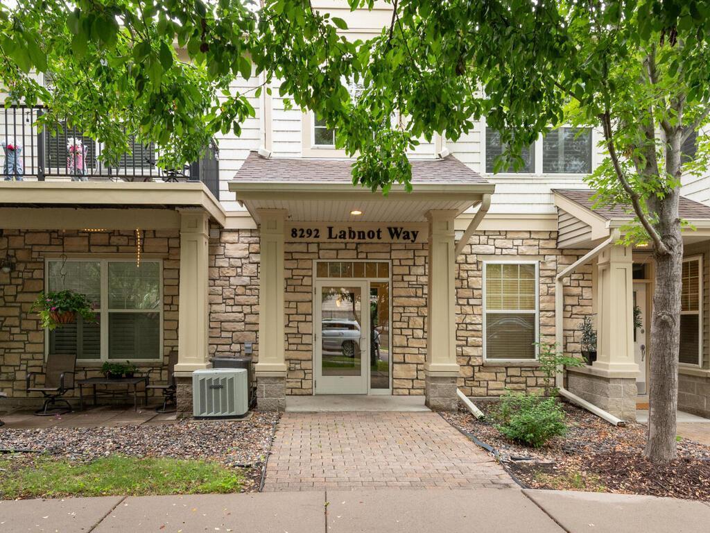 8292 Labont Way #210 Eden Prairie MN 55344 6738912 image1
