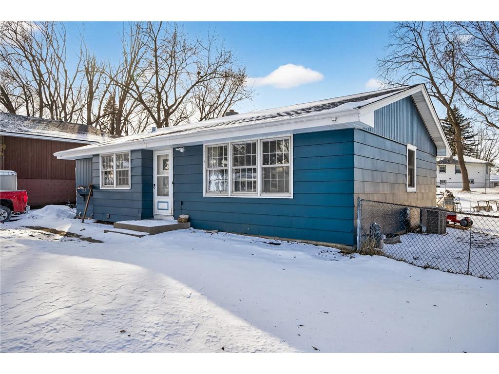 83 Farrell Street N Maplewood MN 55119 7012391 image1