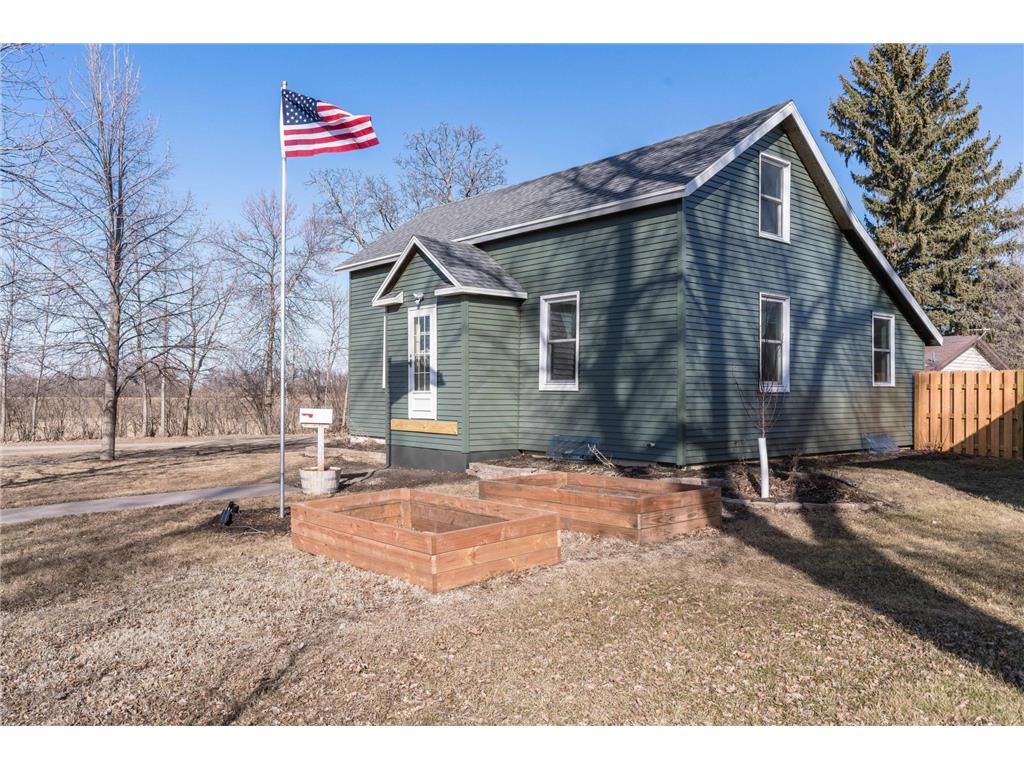 830 12th Street N, Breckenridge, MN, 56520 MLS 6500970 Edina Realty