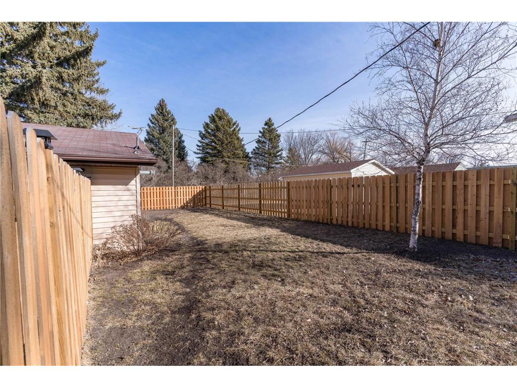 830 12th Street N, Breckenridge, MN, 56520 MLS 6500970 Edina Realty