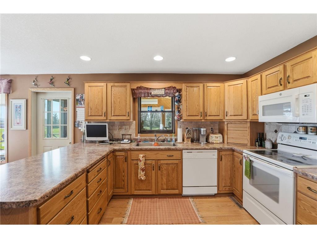 830 Calvary Road SE Osakis MN 56360 7075174 image9