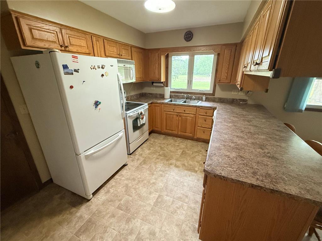 830 Clark Street Walnut Grove MN 56180 7075040 image4