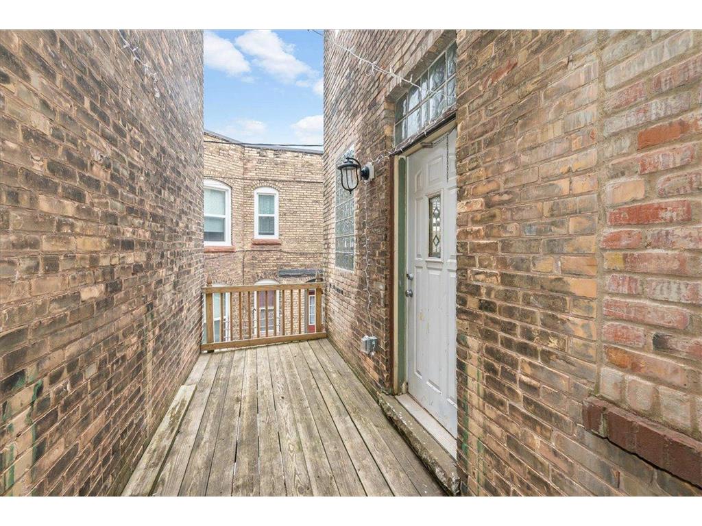 830 E 2nd Street Duluth MN 55805 7079233 image14