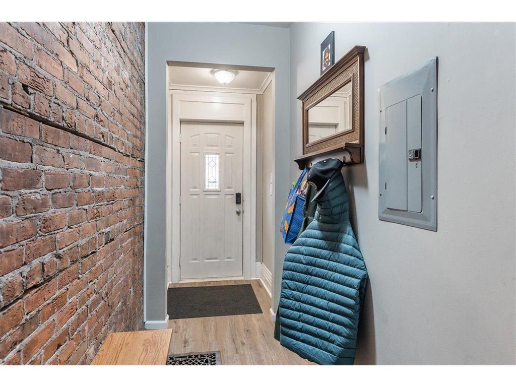 830 E 2nd Street Duluth MN 55805 7079233 image2