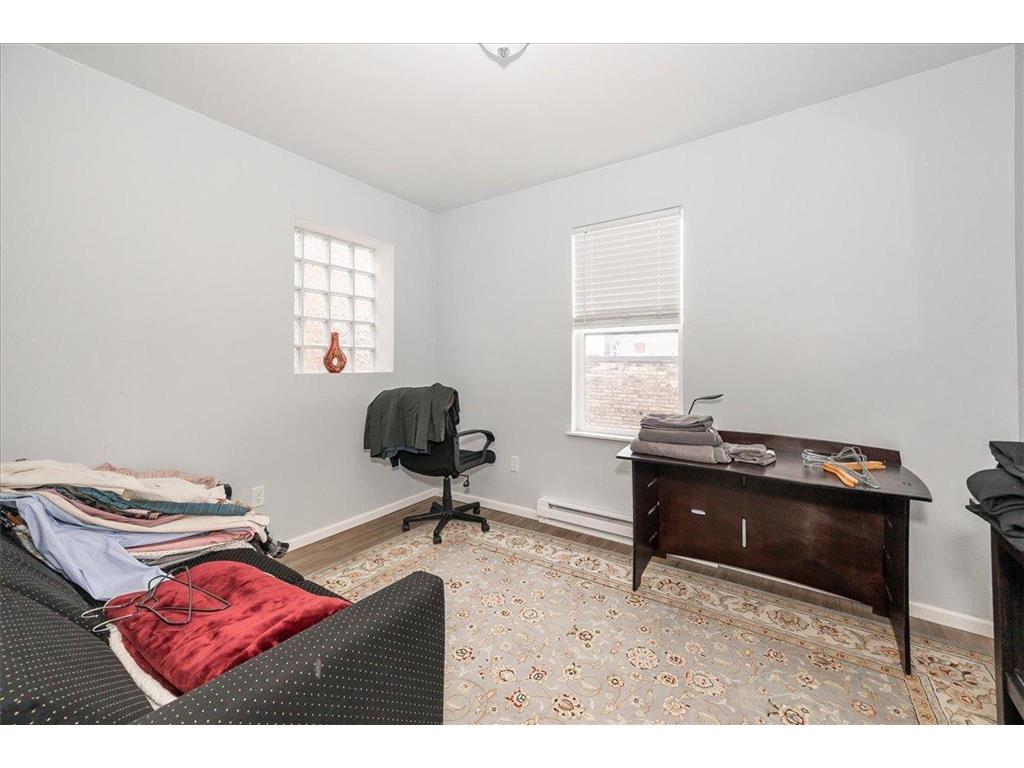 830 E 2nd Street Duluth MN 55805 7079233 image9