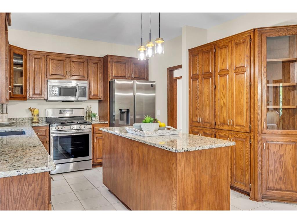 830 Hidden Meadow Trail Eagan MN 55123 7070966 image28