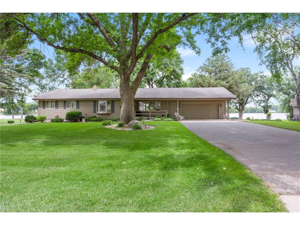 830 Lakewood Drive SW Hutchinson MN 55350 - Otter 7097644 image1