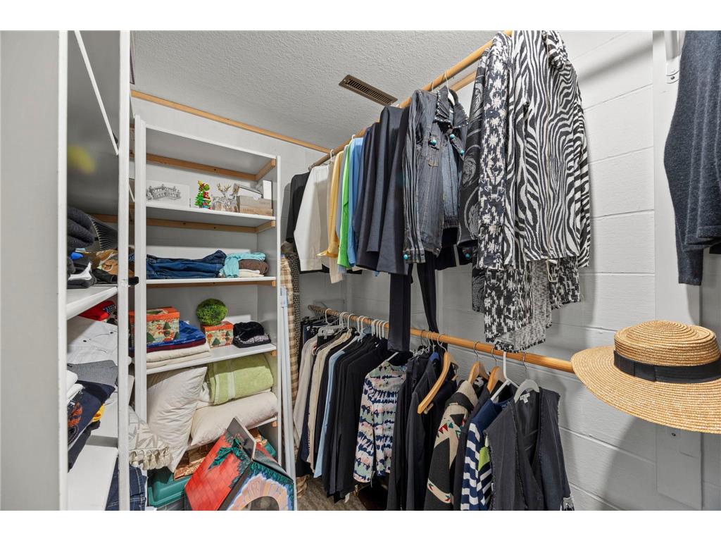 830 Lakewood Drive SW Hutchinson MN 55350 - Otter 7097644 image47