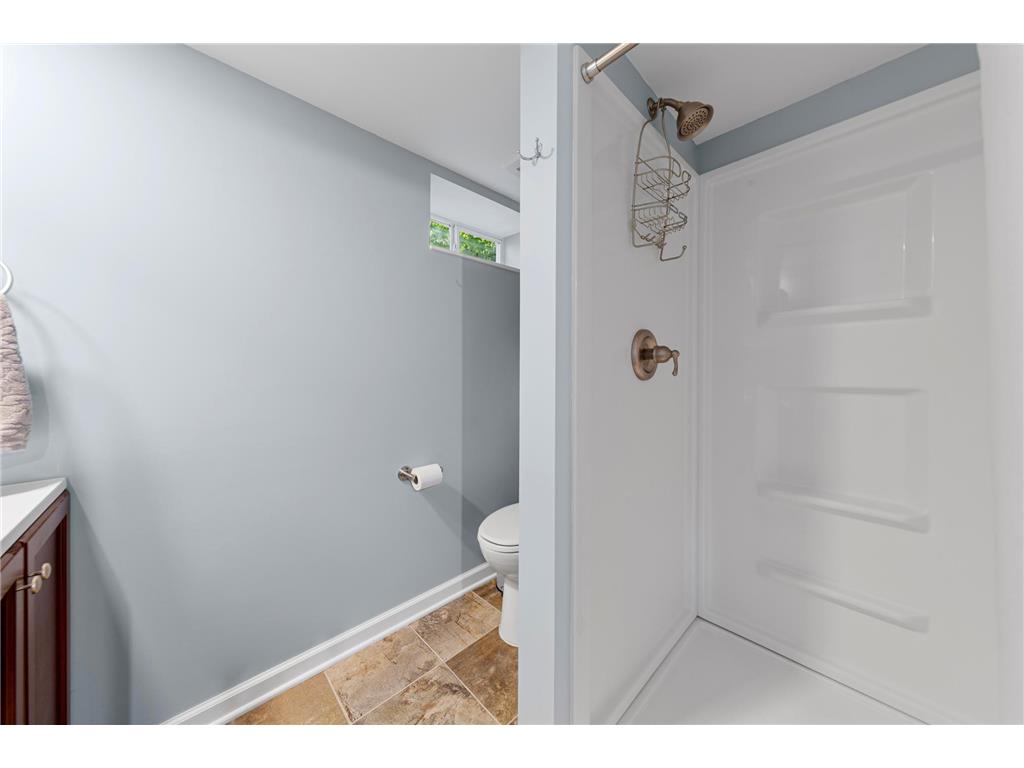 830 Mcknight Road N Maplewood MN 55119 7069005 image23