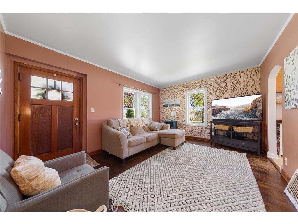 830 Mcknight Road N Maplewood MN 55119 7069005 image3