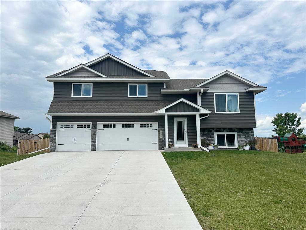 830 Nelson Avenue Mora MN 55051 6740670 image1