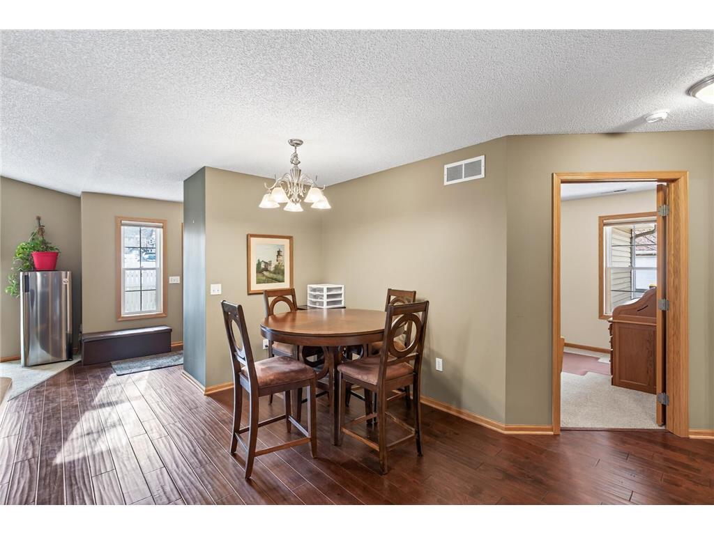 830 Roundhouse Street Shakopee MN 55379 7024438 image6