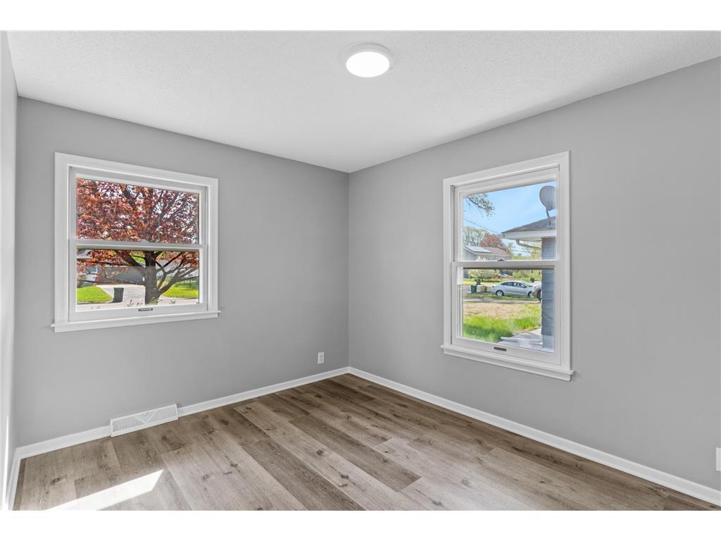 8300 16th Avenue S Bloomington MN 55425 7087494 image20