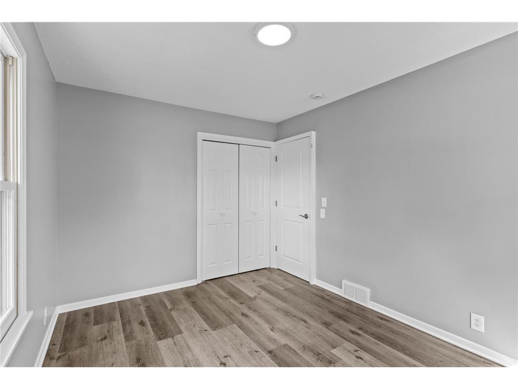8300 16th Avenue S Bloomington MN 55425 7087494 image21