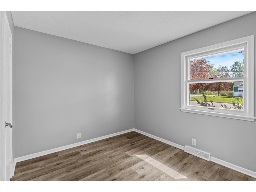 8300 16th Avenue S Bloomington MN 55425 7087494 image22