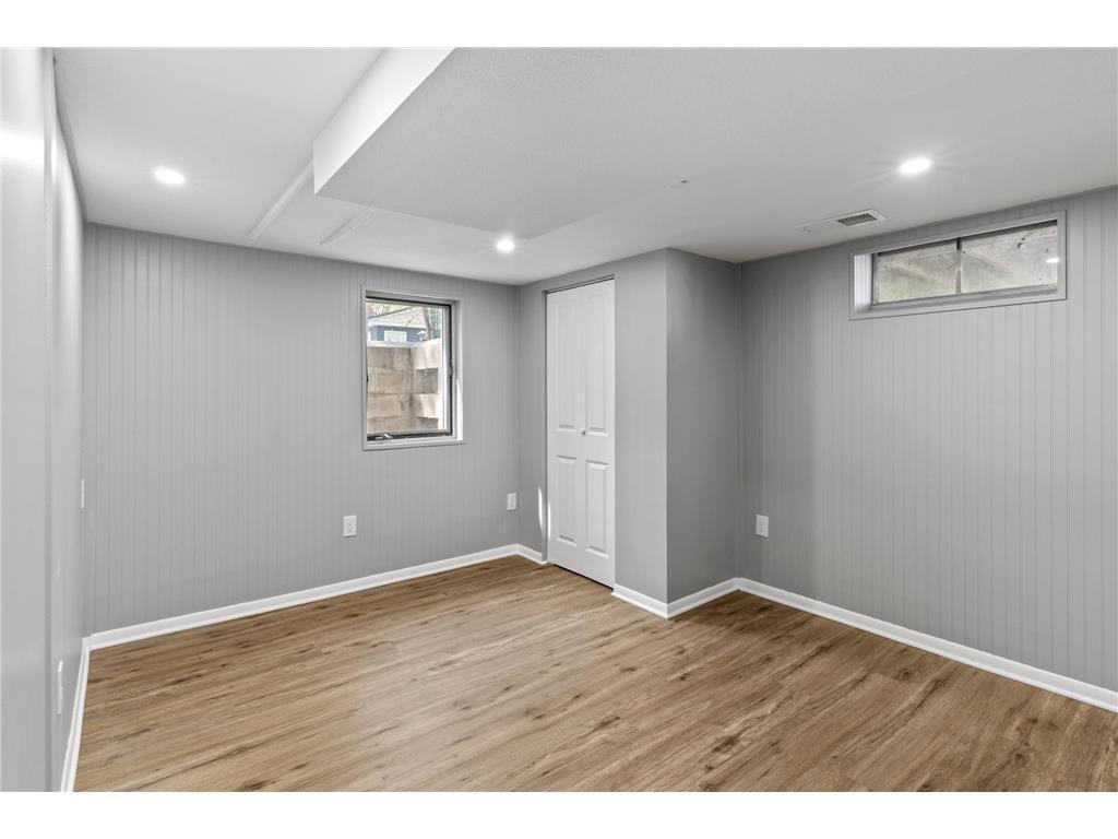 8300 16th Avenue S Bloomington MN 55425 7087494 image28