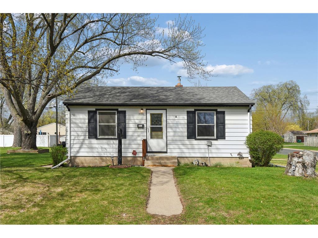 8300 Clinton Avenue S Bloomington MN 55420 7048619 image1