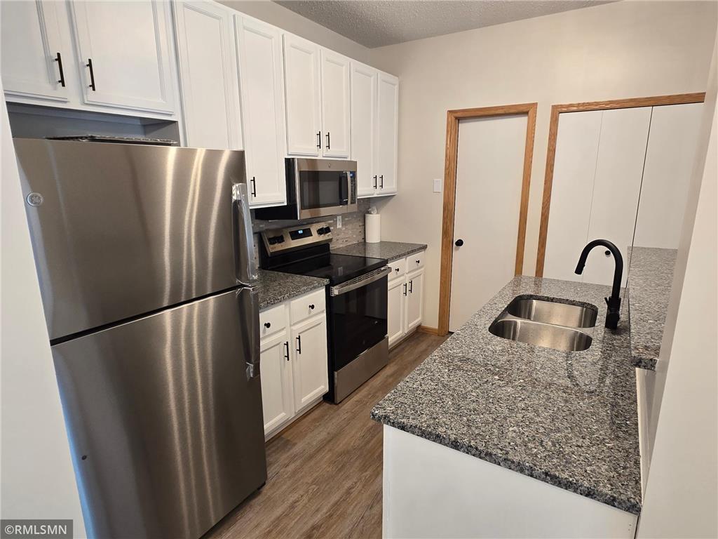 8300 Kimball Drive Eden Prairie MN 55347 7084056 image5