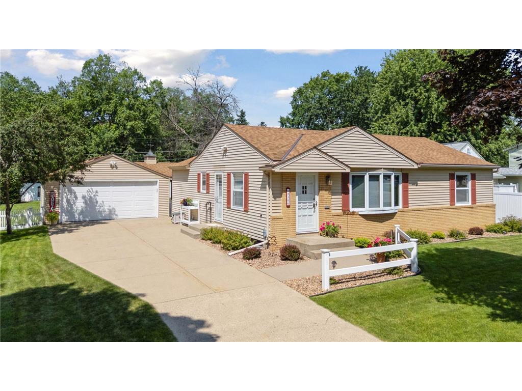 8300 Sheridan Avenue S Bloomington MN 55431 6751099 image1