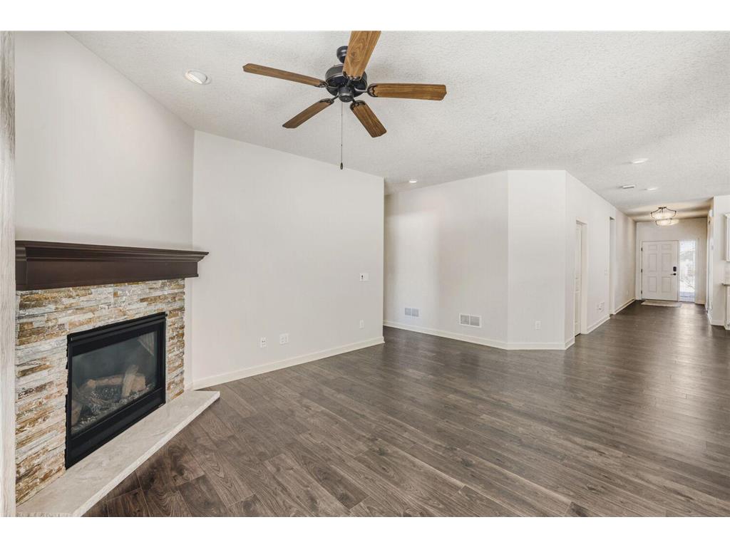 8301 63rd Street S Cottage Grove MN 55016 6795324 image17