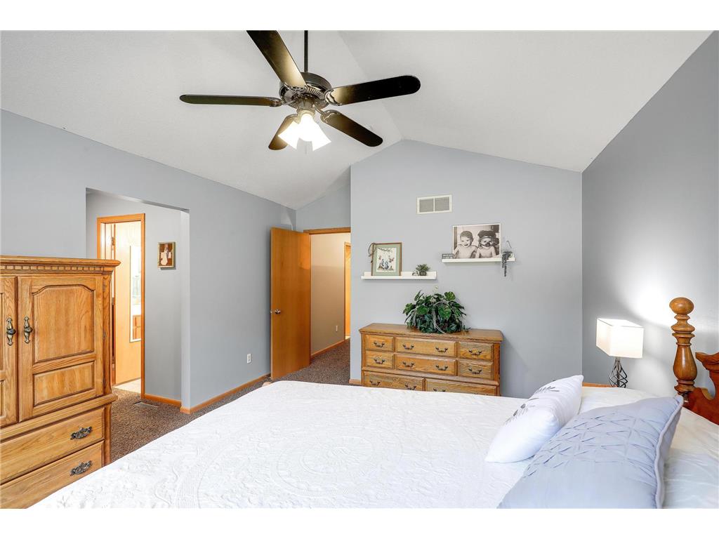 8301 Narcissus Street Victoria MN 55386 7038757 image32