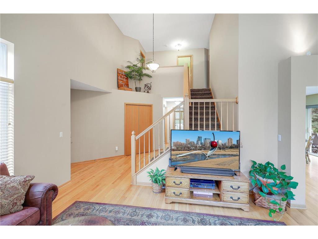 8301 Narcissus Street Victoria MN 55386 7038757 image9