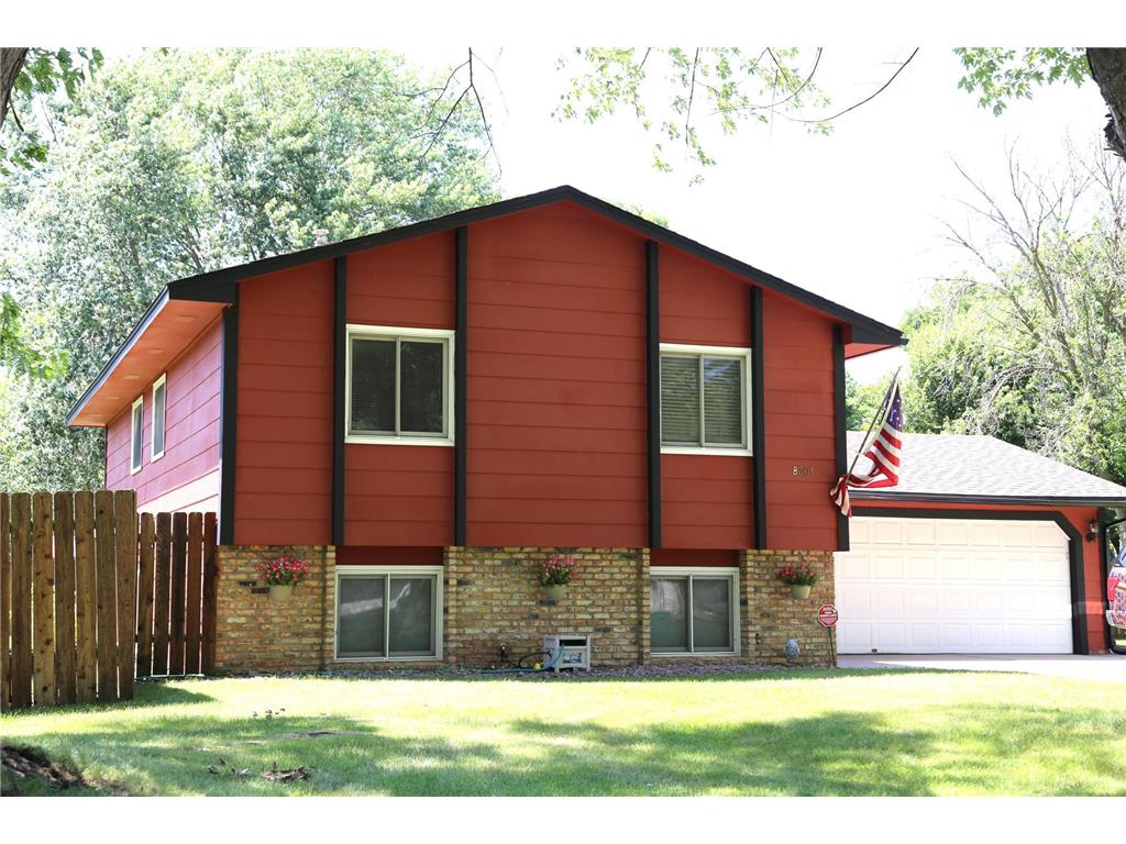 8301 Sumter Avenue N Brooklyn Park MN 55445 6750056 image1