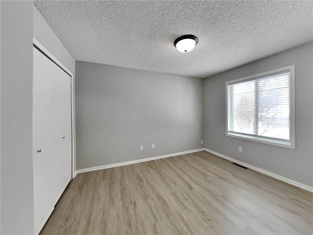 8301 Thomas Avenue N Brooklyn Park MN 55444 7012101 image10