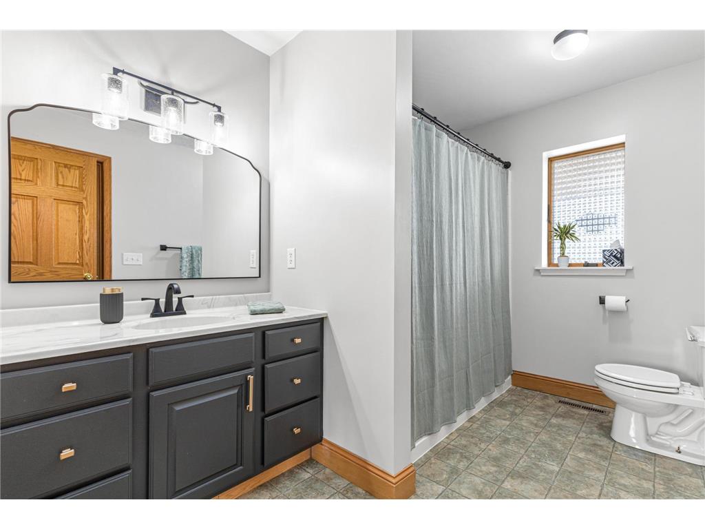 8304 180th Street W Faribault MN 55021 7057379 image25