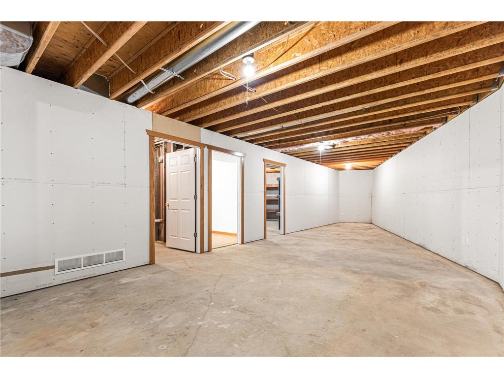 8304 180th Street W Faribault MN 55021 7057379 image32