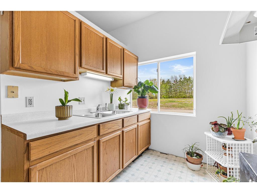 8304 180th Street W Faribault MN 55021 7057379 image40