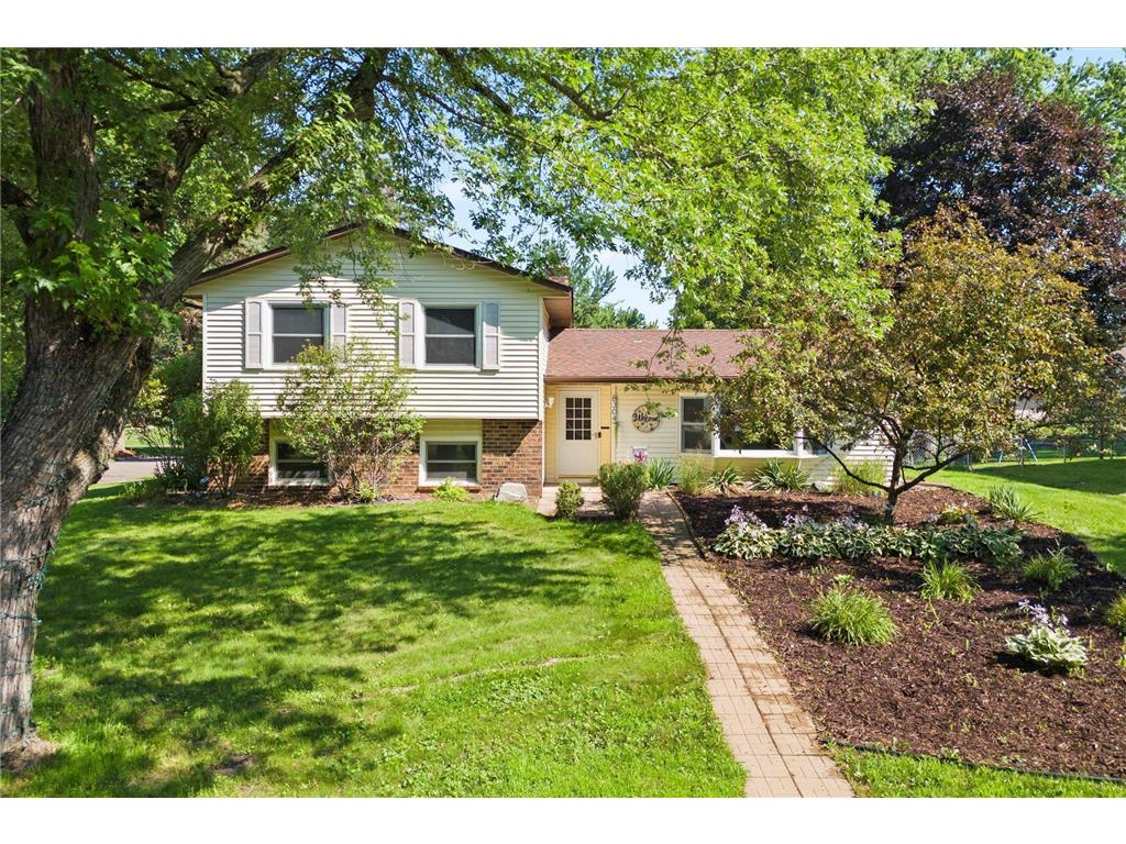 8304 69th Street S Cottage Grove MN 55016 6760791 image1