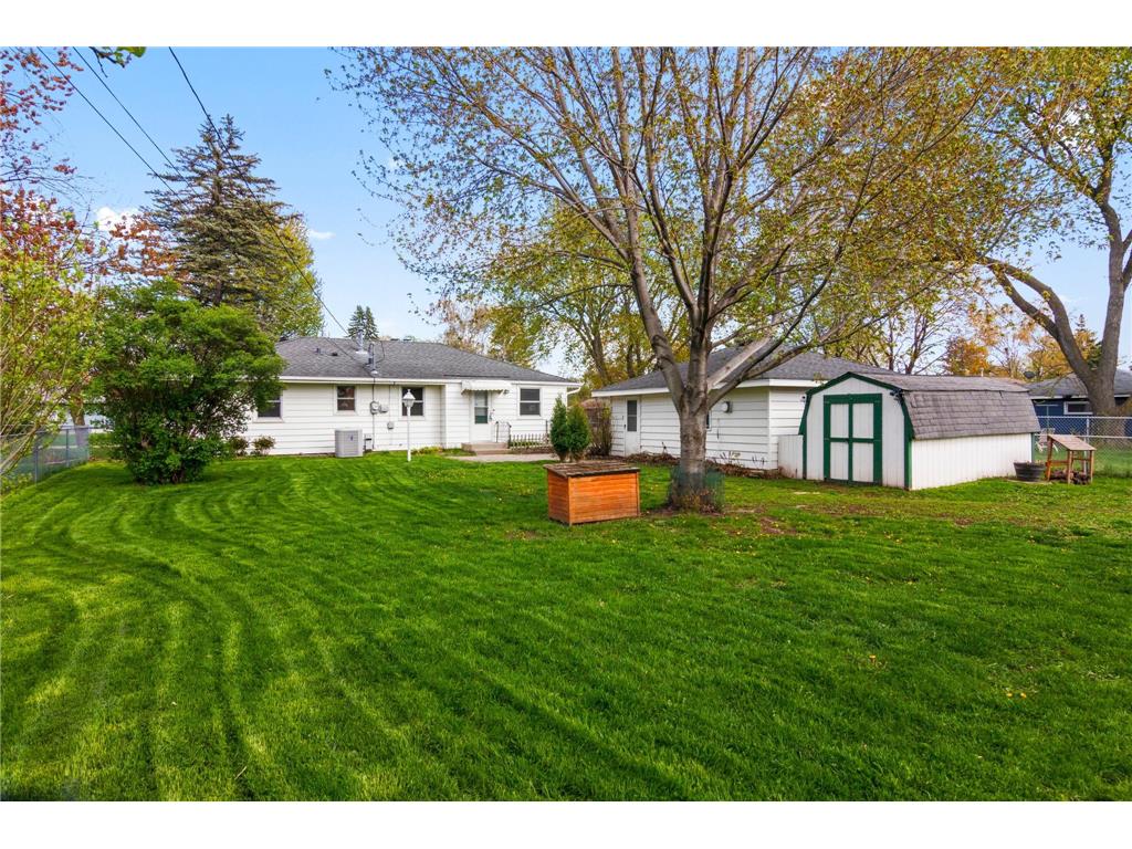8308 Dupont Avenue S Bloomington MN 55420 7059783 image2