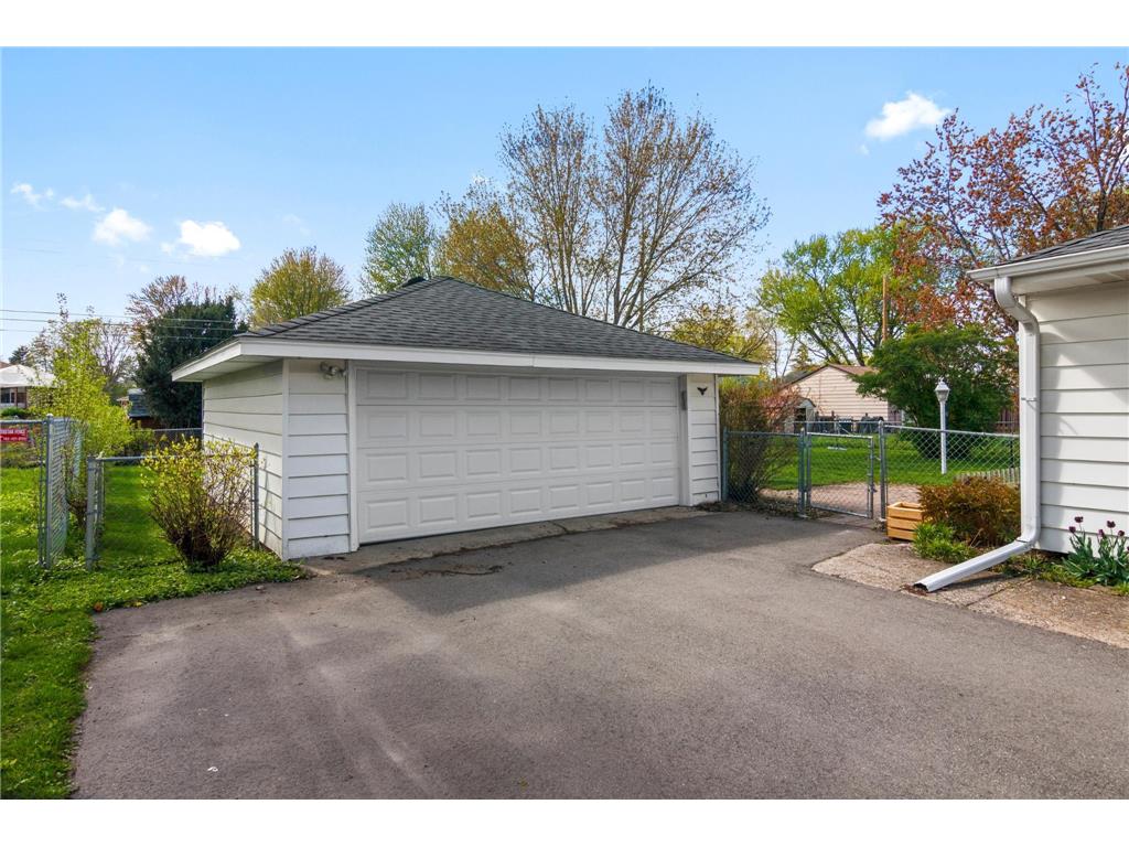 8308 Dupont Avenue S Bloomington MN 55420 7059783 image45