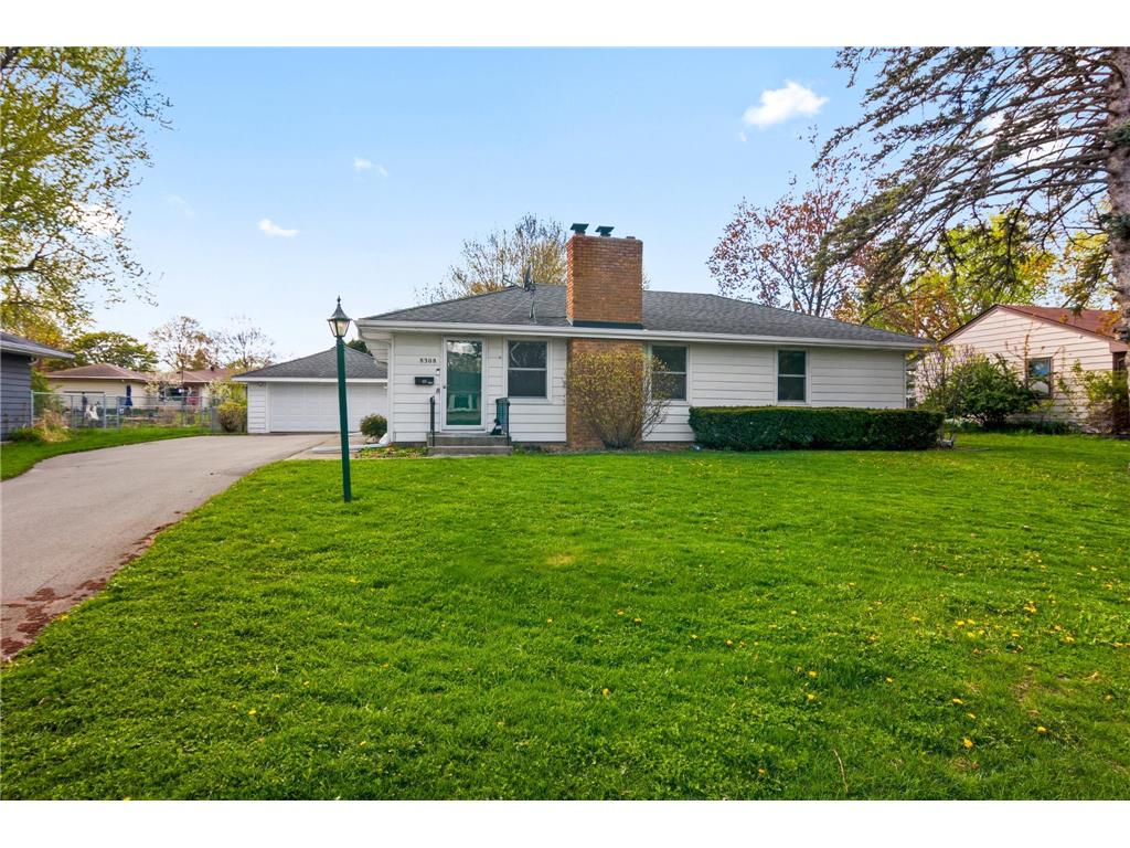 8308 Dupont Avenue S Bloomington MN 55420 7059783 image46