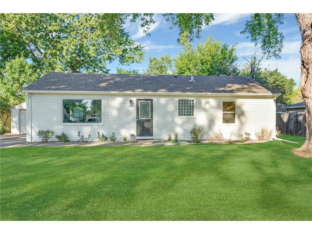 8308 Garfield Avenue S Bloomington MN 55420 6611404 image1