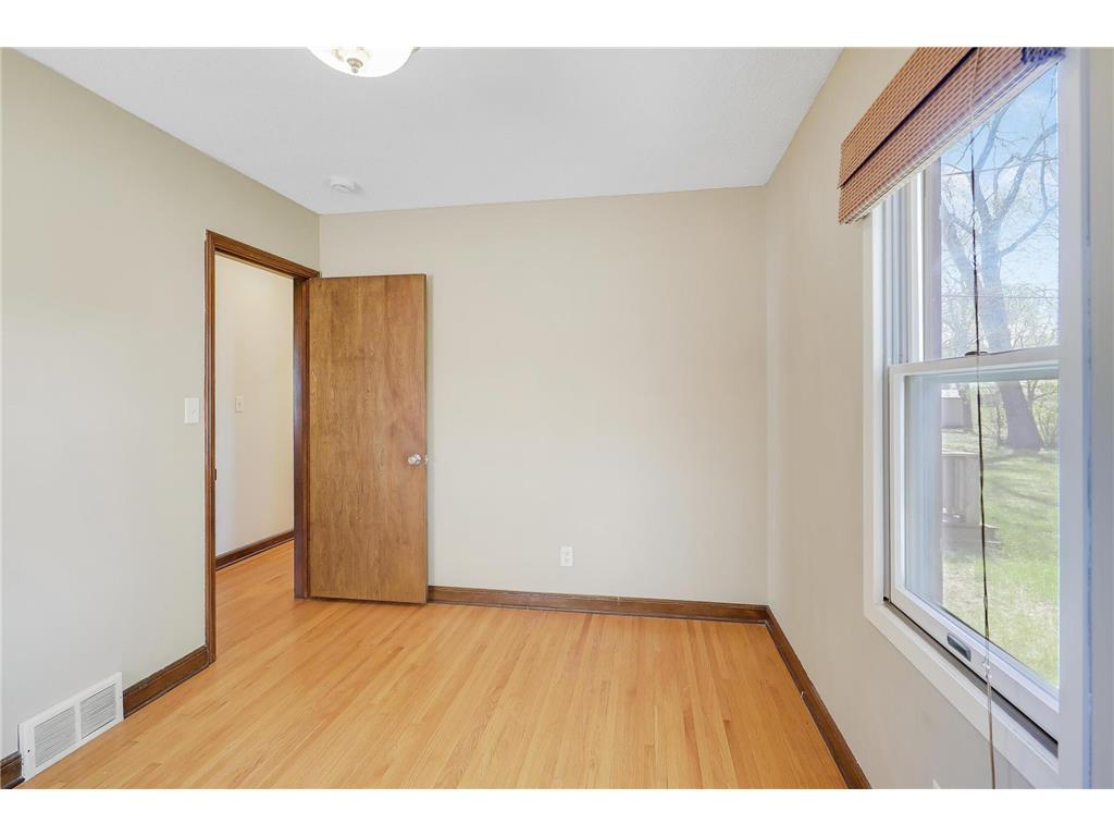 8308 Stevens Avenue S Bloomington MN 55420 7074682 image37