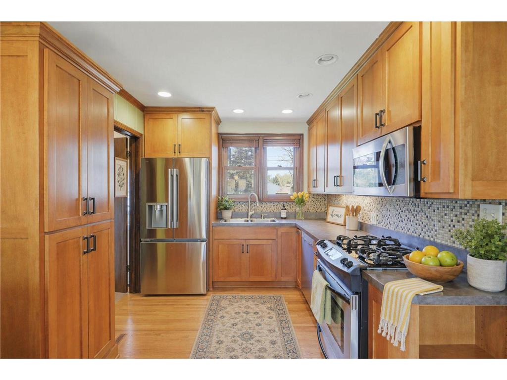 8308 Stevens Avenue S Bloomington MN 55420 7074682 image4