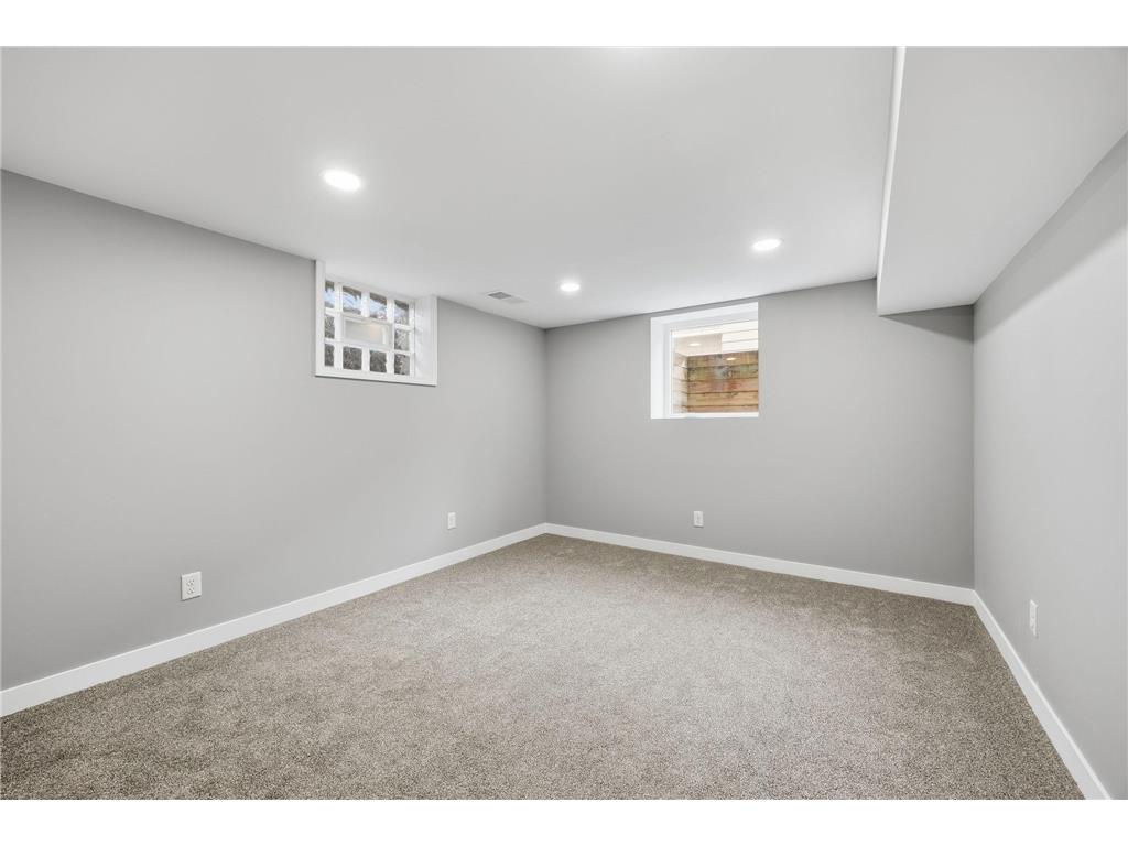 8309 Harrison Road Bloomington MN 55437 7024974 image26