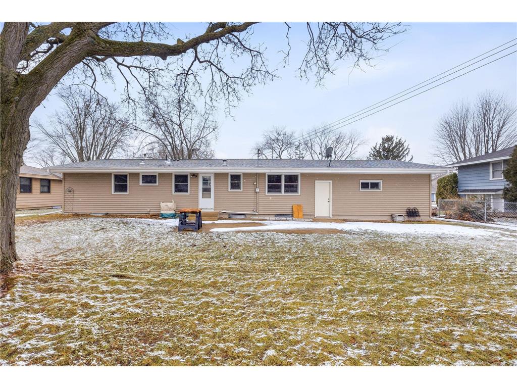 8309 Harrison Road Bloomington MN 55437 7024974 image28