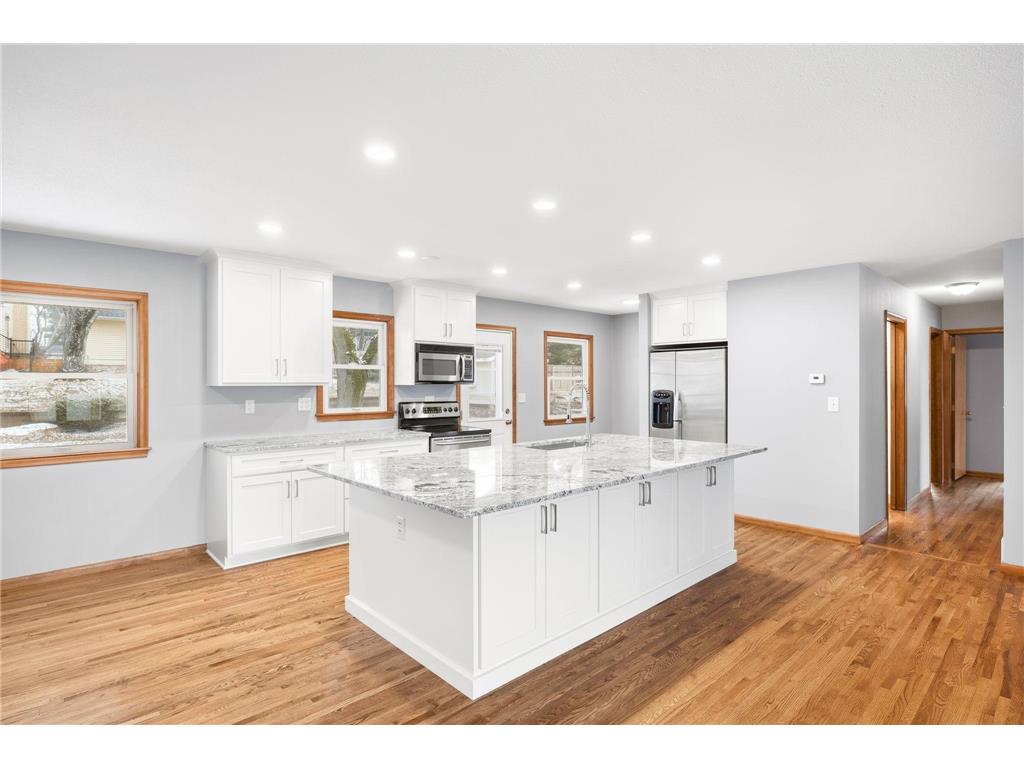 8309 Harrison Road Bloomington MN 55437 7024974 image6