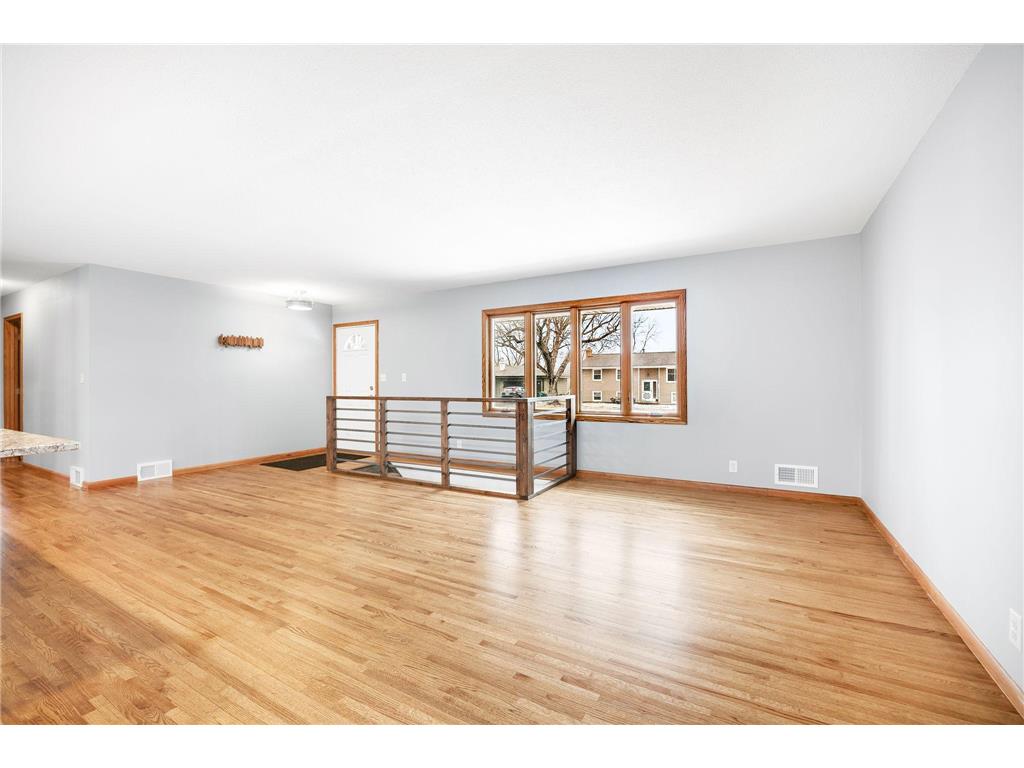8309 Harrison Road Bloomington MN 55437 7024974 image9