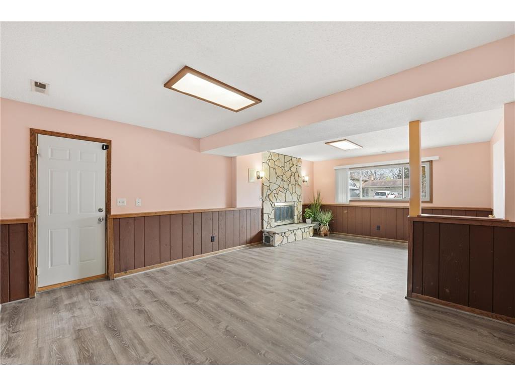 8309 Penn Avenue N Brooklyn Park MN 55444 7042301 image33