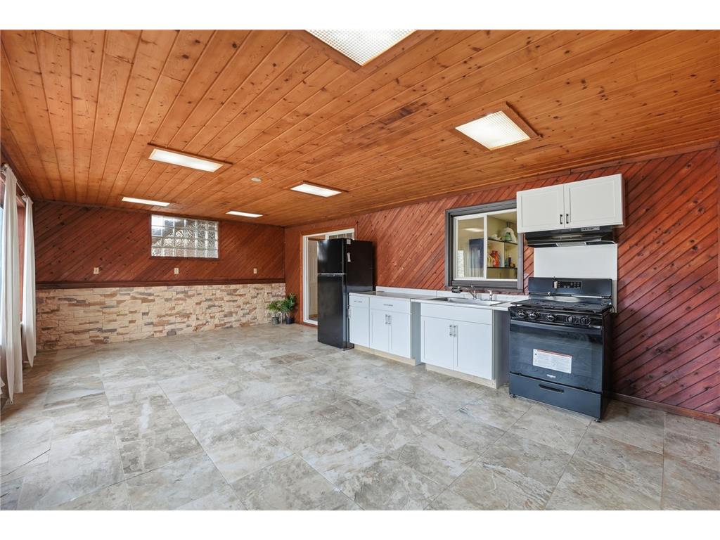 8309 Penn Avenue N Brooklyn Park MN 55444 7042301 image37