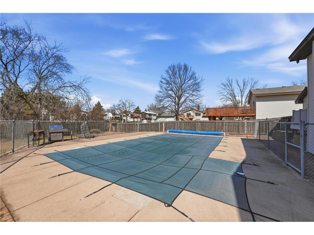 8309 Penn Avenue N Brooklyn Park MN 55444 7042301 image6