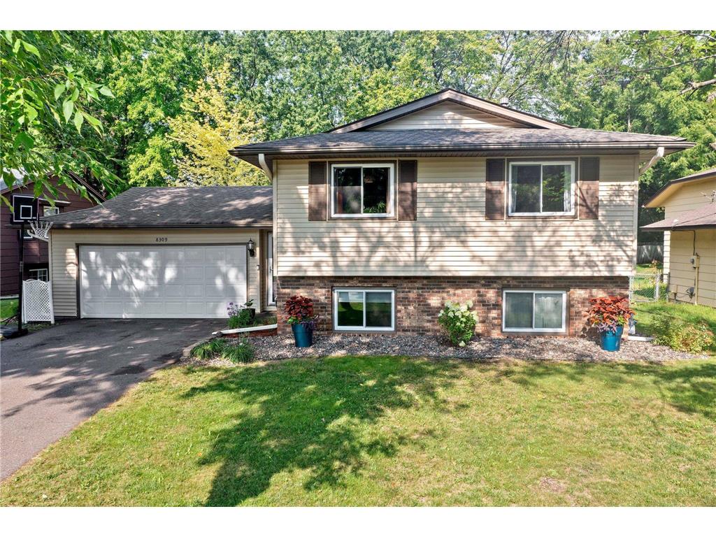 8309 York Avenue N Brooklyn Park MN 55443 6352834 image1