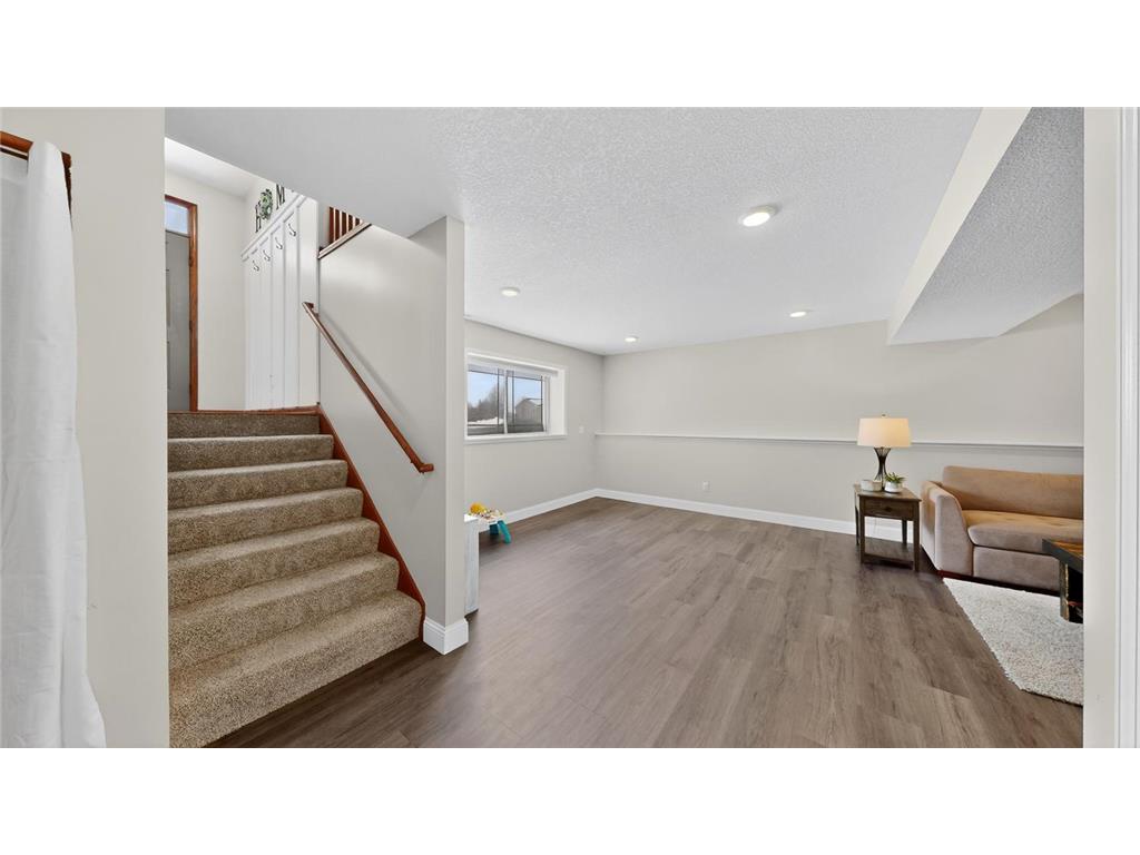 831 20th Avenue SE Pine Island MN 55963 7034196 image24